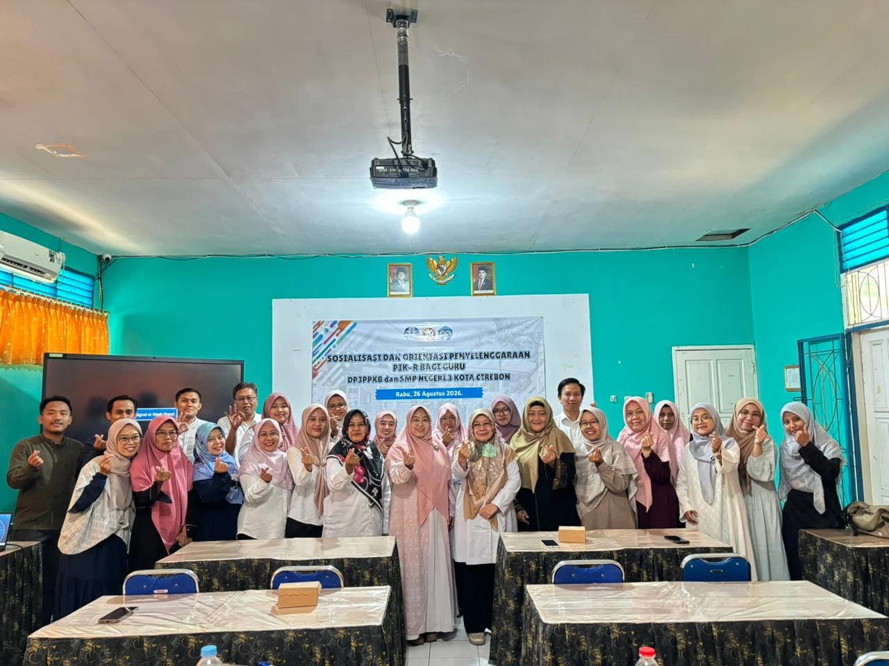DP3APPKB Kota Cirebon Perkuat Karakter Remaja Lewat Sosialisasi PIK-R dan SSK di SMPN 3 Kota Cirebon