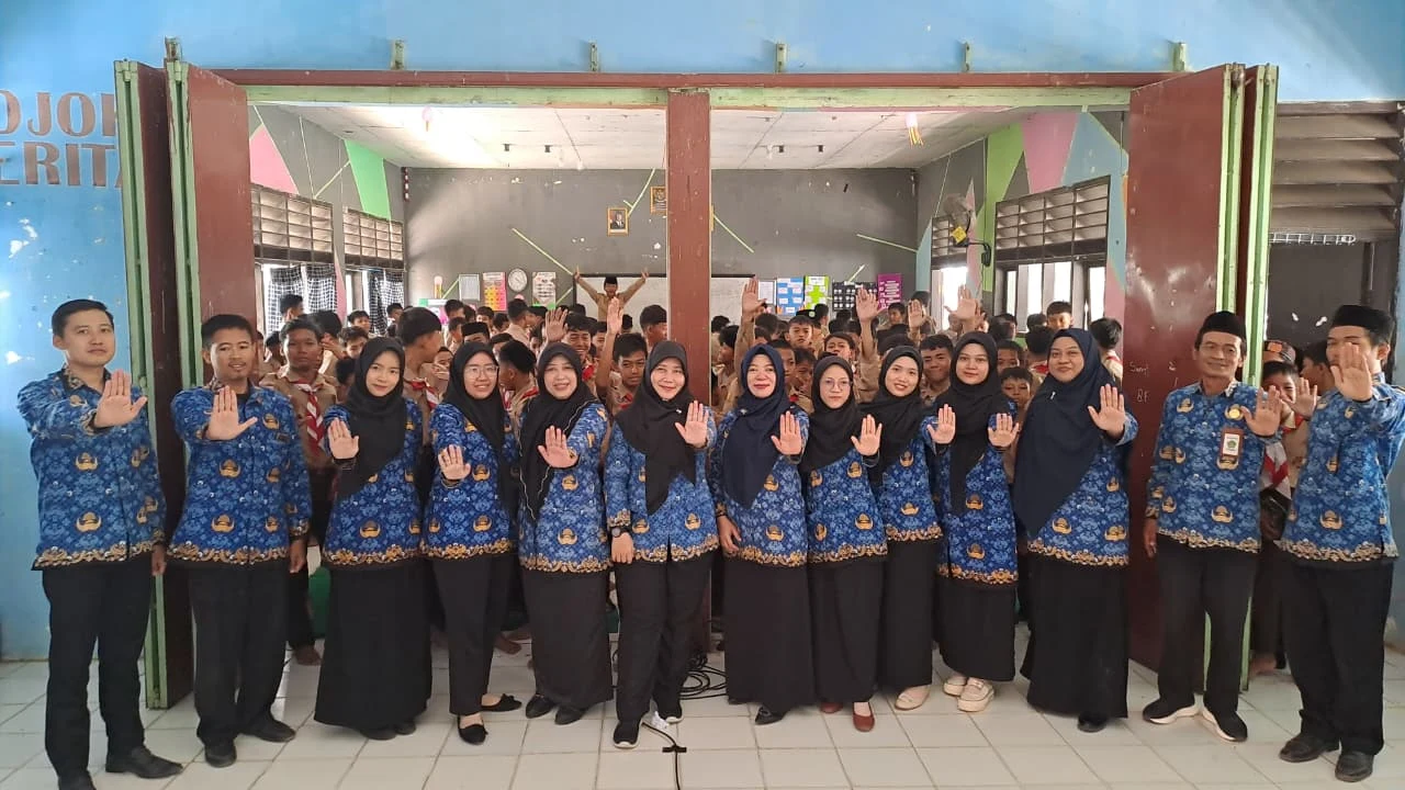Wujudkan Sekolah Aman, MTsN 2 Kota Cirebon dan DP3APPKB Kampanyekan Stop Bullying dan Pertemanan Sehat