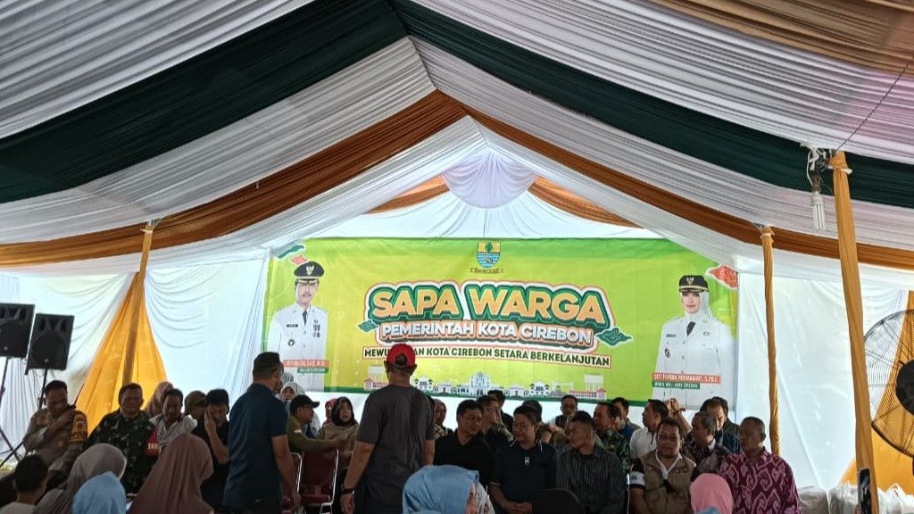 Senam Bersama dan Cek Kesehatan Gratis dalam Acara SAPA WARGA Bersama Wali Kota Cirebon